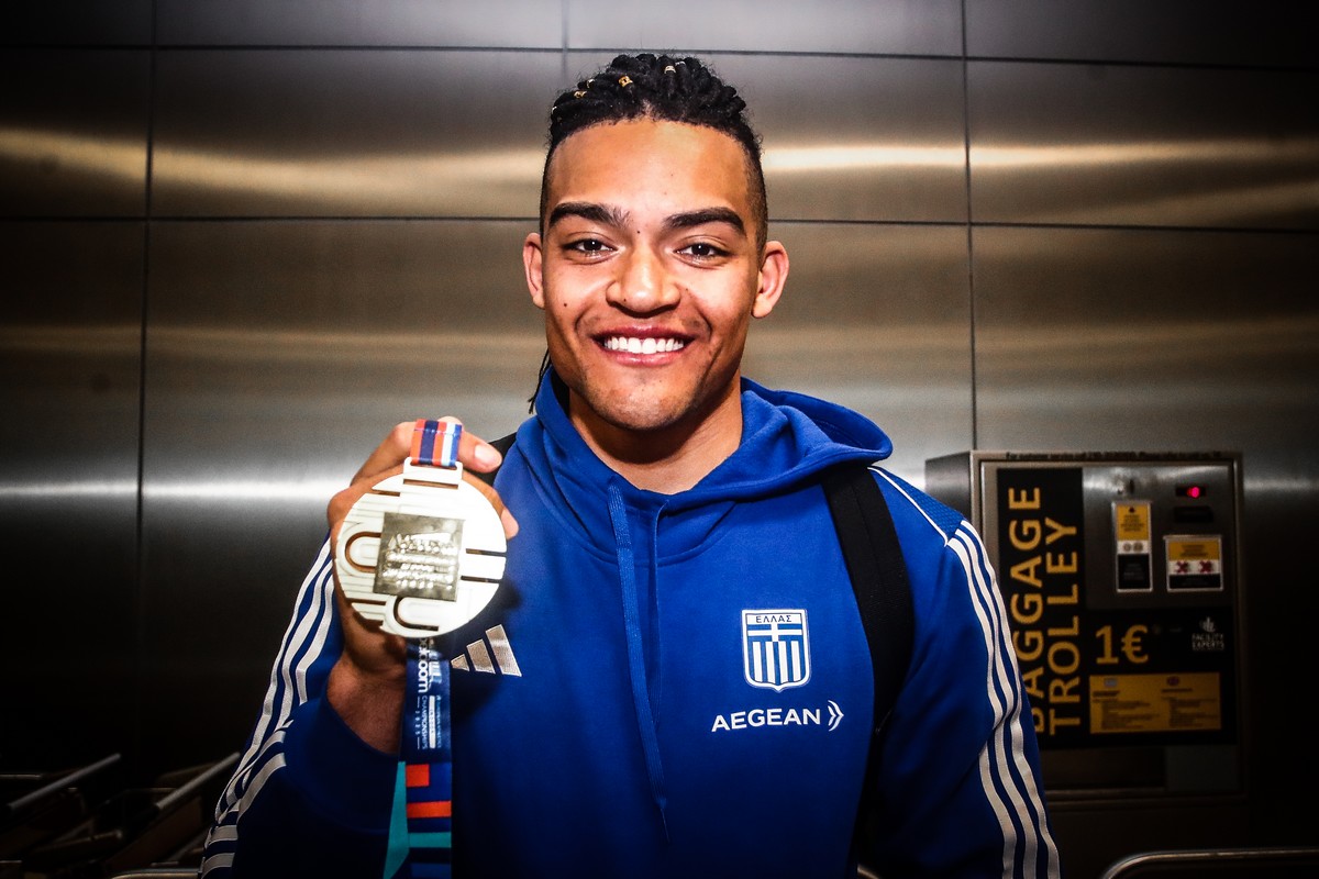 Εμμανουήλ Καραλής: Η δυσλεξία, η Αναστασία και ο προπονητής μπαμπάς