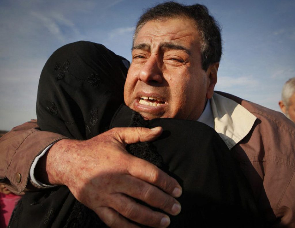 «I Shall not hate»: Ο γιατρός από τη Γάζα που επέλεξε την αγάπη αντί του μίσους