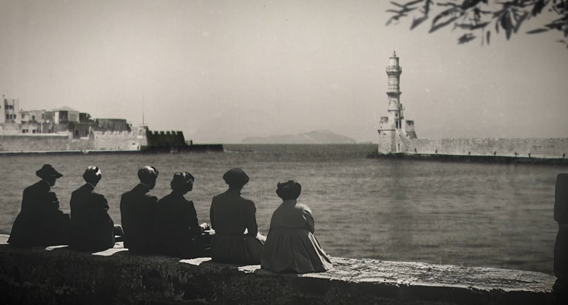 «Τάναϊς»: Η ιστορία του πλοίου που ένωσε στον θάνατο Εβραίους και αντιστασιακούς της Κρήτης