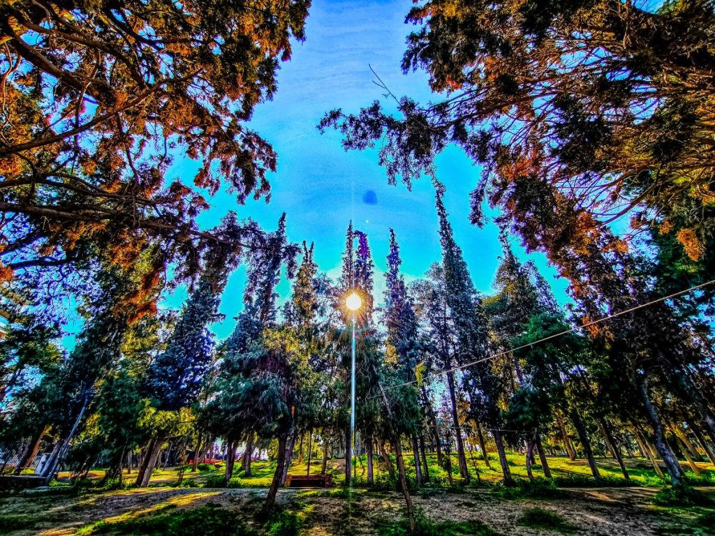 Καιρός: Απομακρύνεται η πολική αέρια μάζα – Μαλακώνει το κρύο, ανεβαίνει η θερμοκρασία