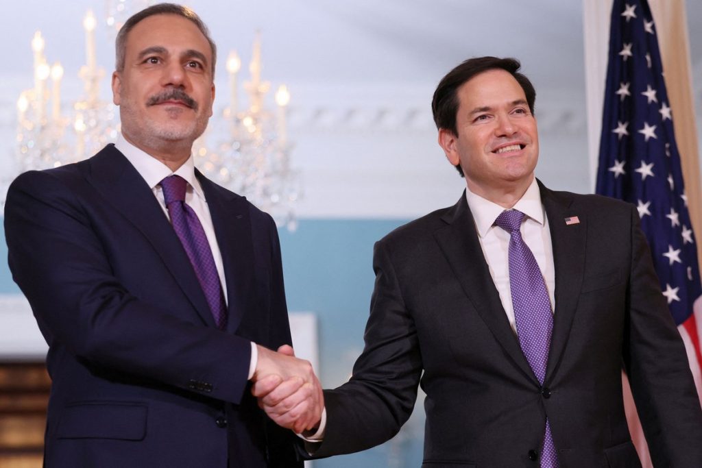 ΗΠΑ: Συνάντηση Ρούμπιο με Φιντάν – Τι ζήτησε ο Αμερικανός ΥΠΕΞ από τον Τούρκο ομόλογό του