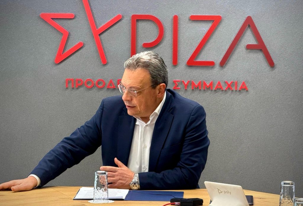 Φάμελλος στην ΠΓ: Κομματική εσωστρέφεια από Ανδρουλάκη, χυδαία επίθεση από Κωνσταντοπούλου