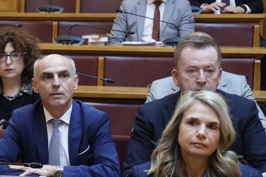 Προανακριτική – ΣΥΡΙΖΑ: Καμία υποχώρηση για Τριαντόπουλο και έξοδος