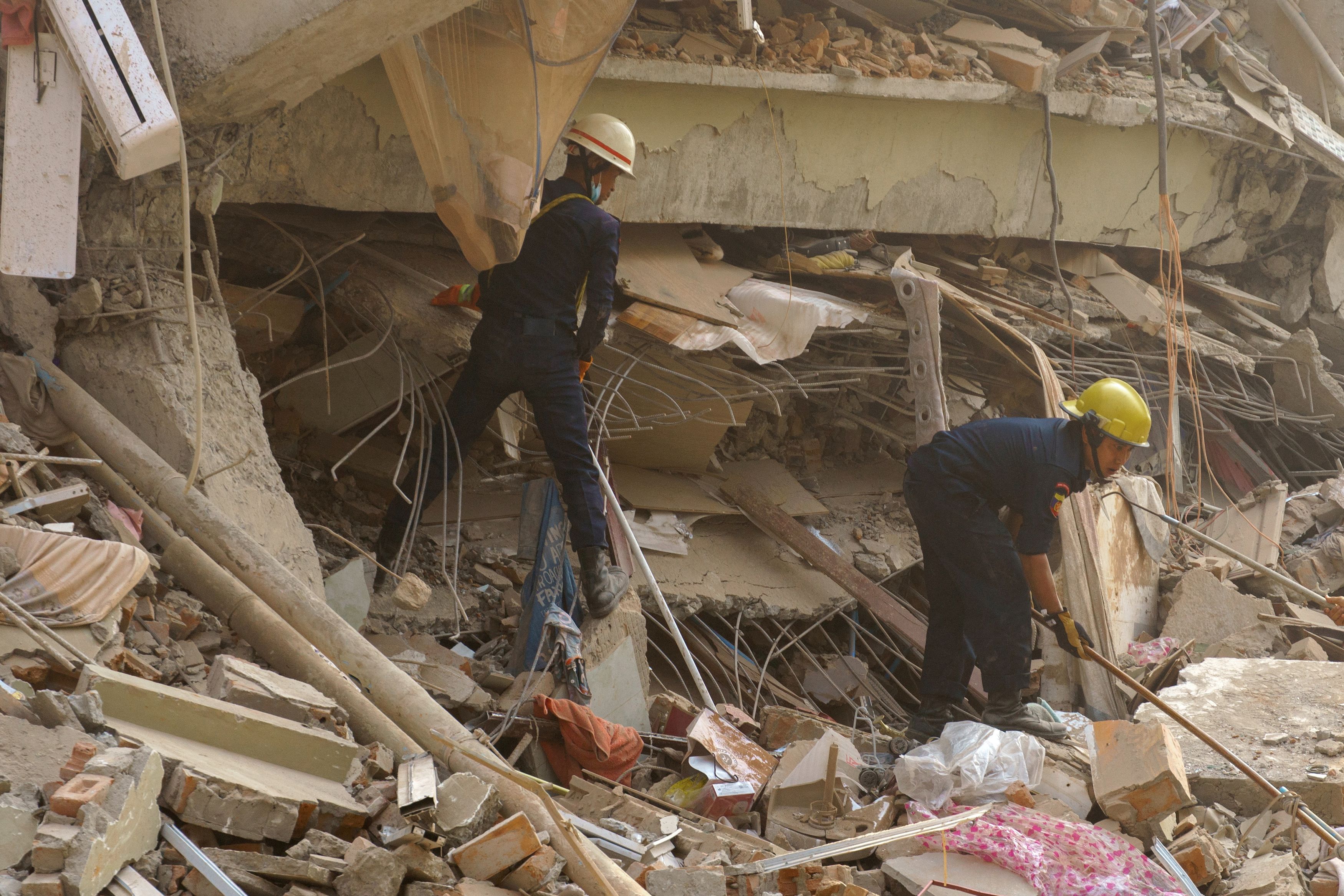 Σεισμός στη Μιανμάρ: Τα νοσοκομεία δεν μπορούν να περιθάλψουν τους τραυματίες