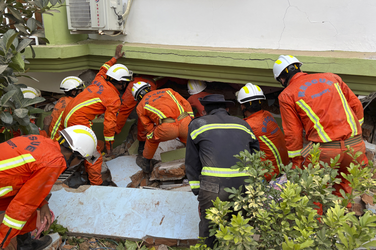 Σεισμός στη Μιανμάρ: 1500 σπίτια ισοπεδώθηκαν – Απελευθερώθηκε ενέργεια ίση με 334 ατομικές βόμβες