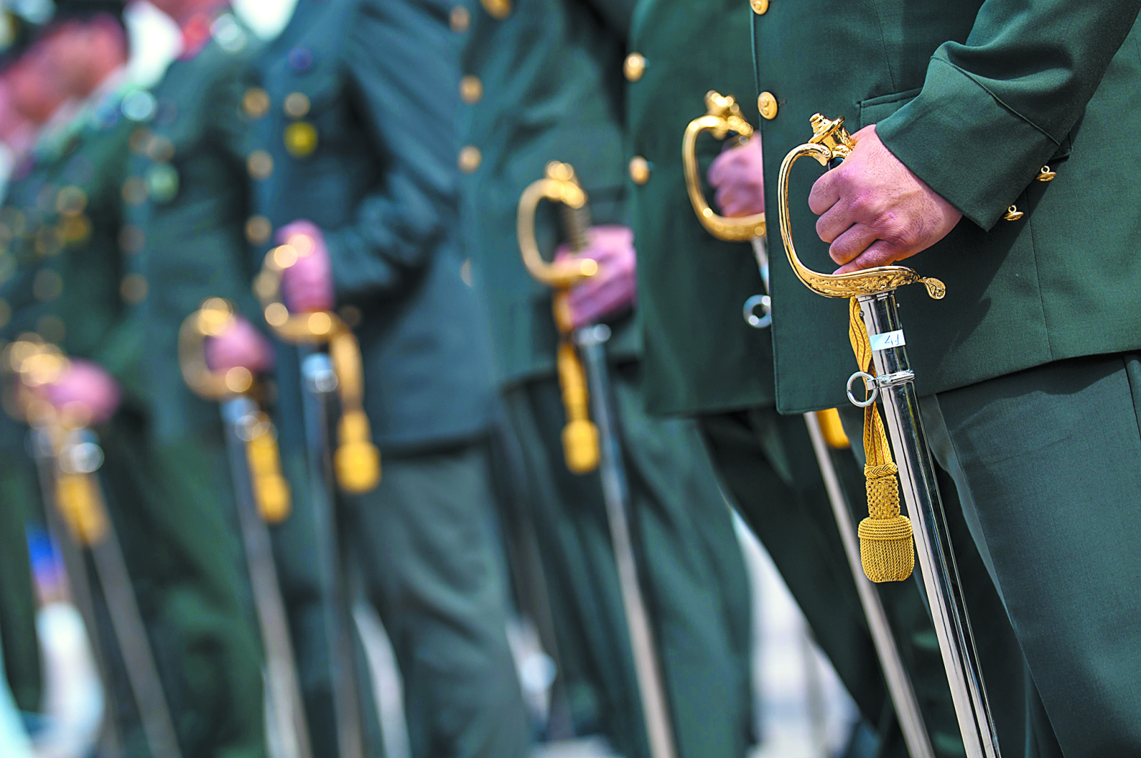 Τι αλλάζει από σήμερα σε Ενοπλες Δυνάμεις, Σώματα Ασφαλείας – Αυξήσεις από σήμερα