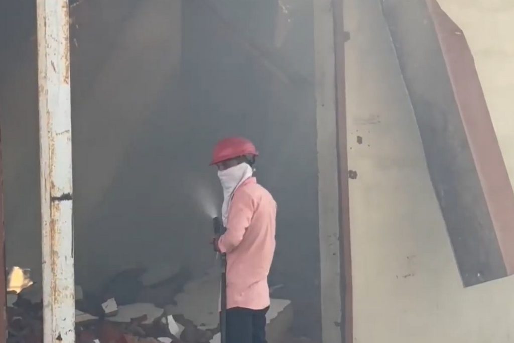 Ινδία: Έκρηξη σε εργοστάσιο πυροτεχνημάτων – Τουλάχιστον 21 νεκροί