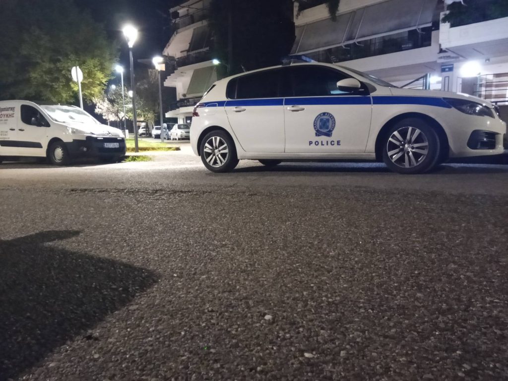 Αγρίνιο: Νεκρός 61χρονος μετά από πτώση από μπαλκόνι πολυκατοικίας