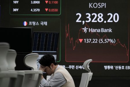 Μίνι κραχ στα ευρωπαϊκά χρηματιστήρια – Βαριές απώλειες στο ΧΑ
