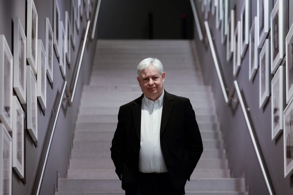 Τζόναθαν Κόου: «Χρειαζόμαστε ένα πολιτικό κόμμα με πραγματικό θάρρος και φαντασία»