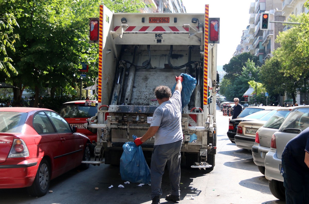Απεργία 9 Απριλίου: Έκκληση από το Δήμο Αθηναίων για τα απορρίμματα