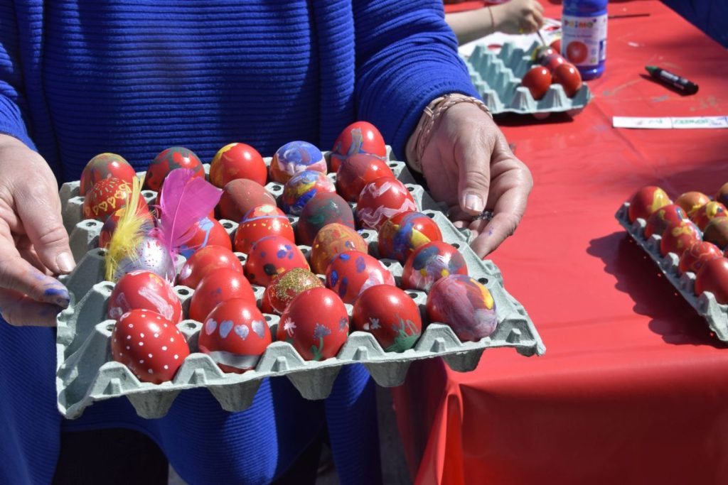 Μάστιγα οι ελληνοποιήσεις στα αβγά: Τι θα γίνει το Πάσχα