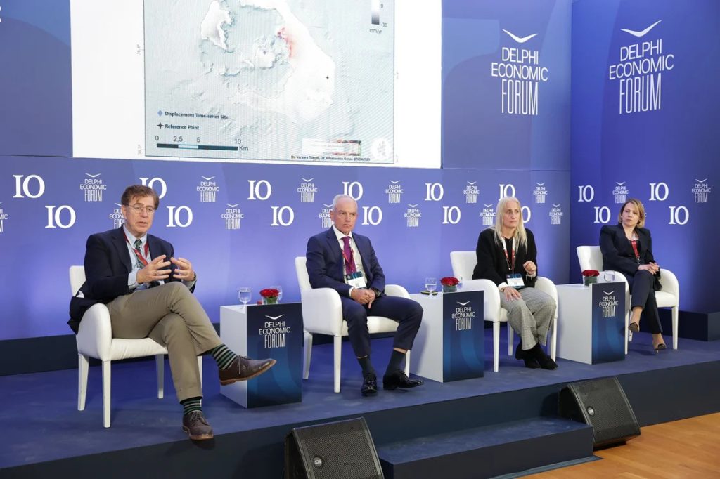 Delphi Forum: Τεχνητή νοημοσύνη και υψηλή τεχνολογία στην κατανόηση της σεισμικής κρίσης στη Σαντορίνη