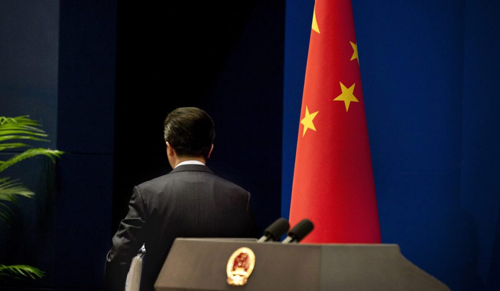 Χένρι Χουιγιάο Γουάνγκ: «Η Κίνα μπορεί να ορθώσει ανάστημα στον Τραμπ»