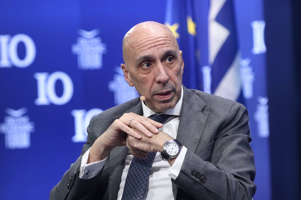 Γιάννης Μπρατάκος στο Delphi Forum: «Η Ελλάδα χρειάζεται ένα παραγωγικό υπόδειγμα» Γιάννης Μπρατάκος στο Delphi Forum: «Η Ελλάδα χρειάζεται ένα παραγωγικό υπόδειγμα»