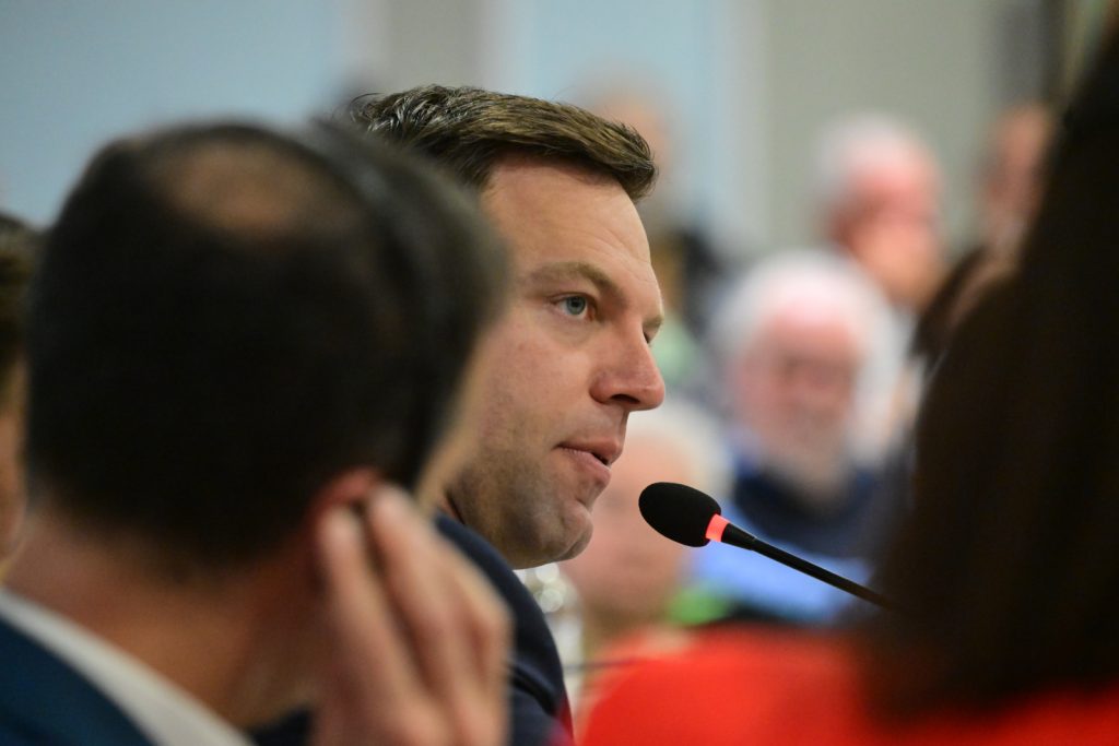 Κασσελάκης για Τέμπη: Με την αλήθεια ή με την συγκάλυψη;