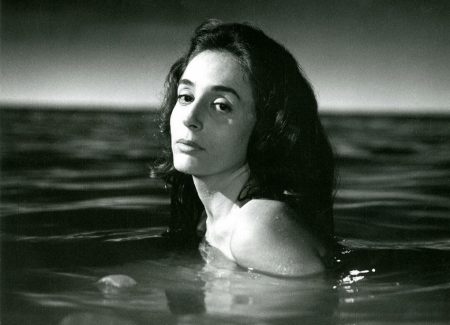 Έλλη Λαμπέτη: Σαν σήμερα γεννιέται το πιο μελαγχολικό βλέμμα του ελληνικού θεάτρου