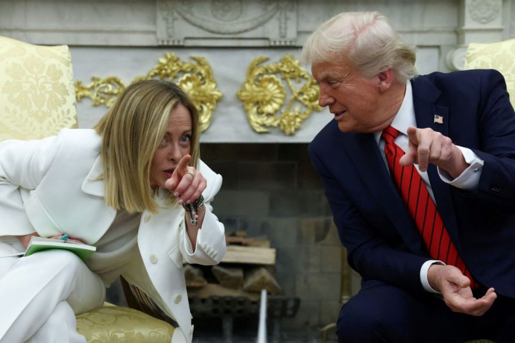 Μελόνι από Λευκό Οίκο: «Στόχος μου είναι να κάνω και πάλι μεγάλη τη Δύση, μαζί μπορούμε να το πετύχουμε»