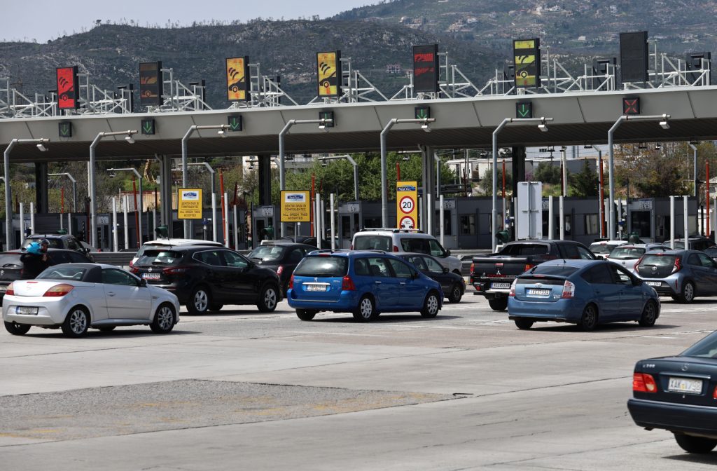 Κορυφώνεται η έξοδος των εκδρομέων του Πάσχα – Επί ποδός η Τροχαία