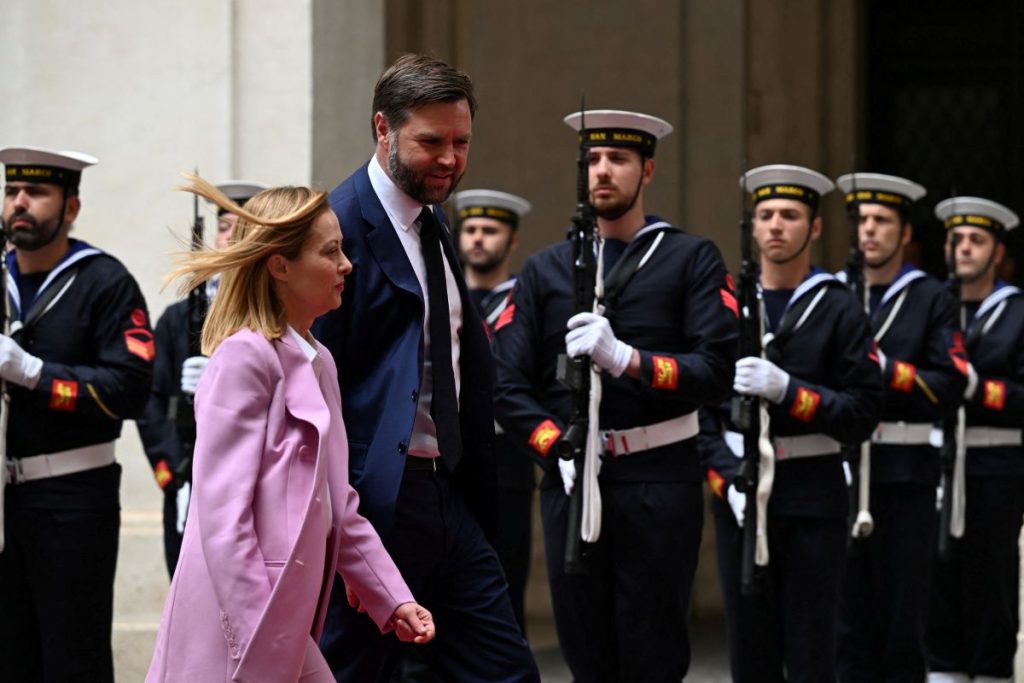 Συνάντηση Τζέι Ντι Βανς-Μελόνι – Αισιοδοξία για τον τερματισμό του πολέμου στην Ουκρανία