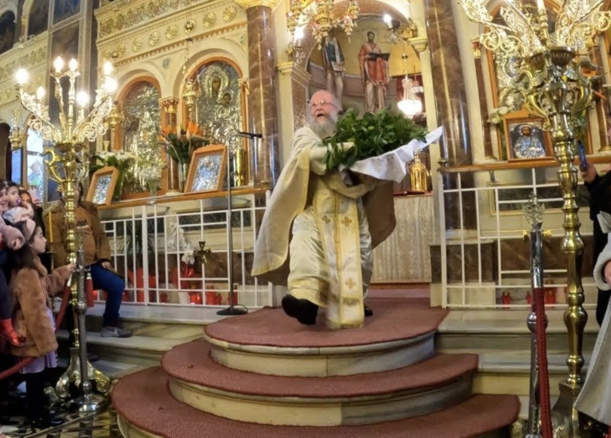 Μεγάλο Σάββατο: Η ξεχωριστή πρώτη Ανάσταση στην Παναγία Ευαγγελίστρια της Χίου