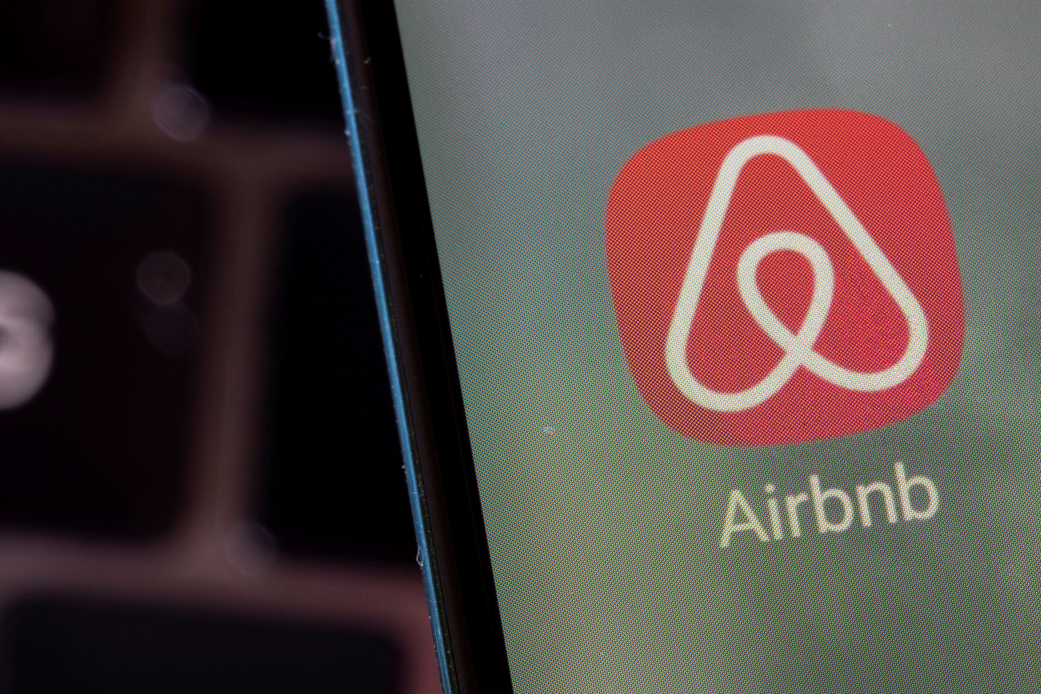 Airbnb: Η Ολομέλεια του ΣτΕ αποφασίζει για τη φορολόγηση τους