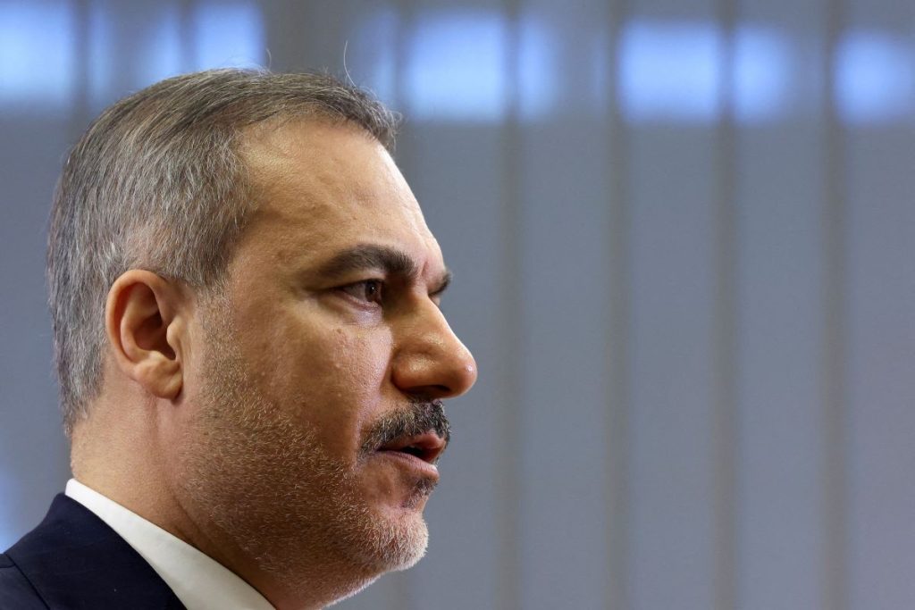 Χακάν Φιντάν: «Δεν θα επιτρέψουμε κανένα τετελεσμένο γεγονός σε Κύπρο, Αιγαίο και Αν. Μεσόγειο»