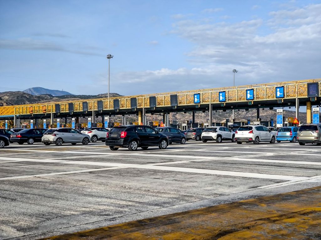 Κυκλοφοριακές ρυθμίσεις στην Αθηνών-Κορίνθου, στο ύψος των διοδίων Ελευσίνας