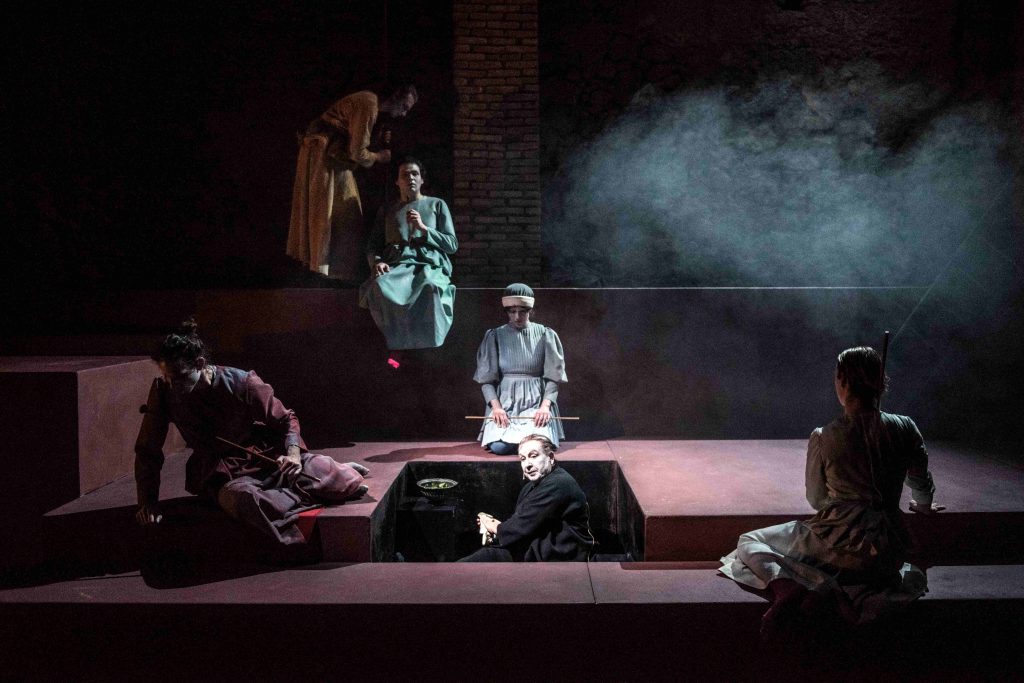 Αννα Κοκκίνου: Ο Πλάτωνας και ο Σωκράτης ανήκουν στο μέλλον