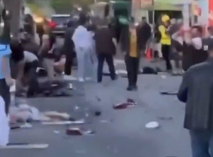 Βανκούβερ: Αυτοκίνητο έπεσε πάνω σε πλήθος – Αναφορές για αρκετά θύματα Βανκούβερ: Αυτοκίνητο έπεσε πάνω σε πλήθος – Αναφορές για αρκετά θύματα