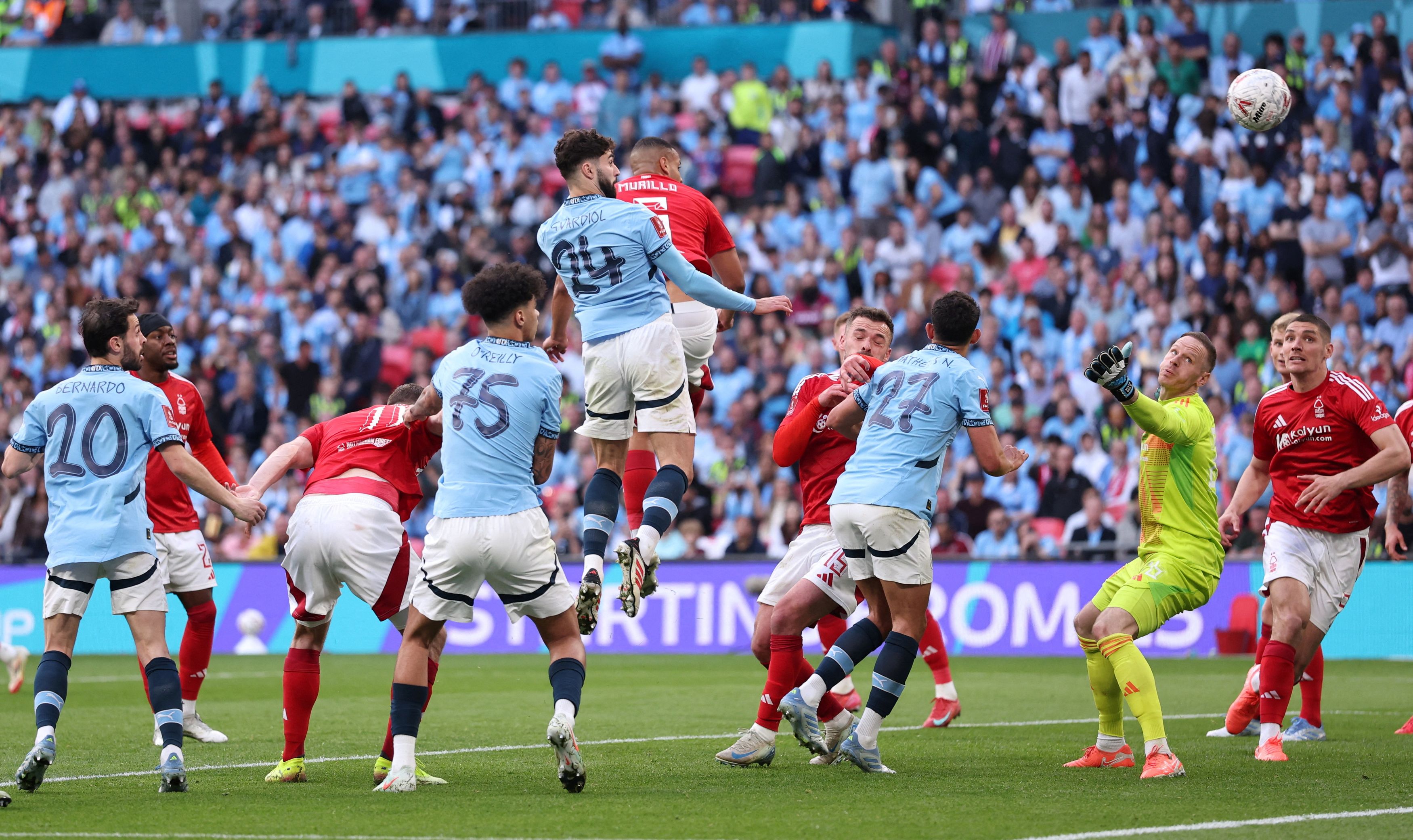 Εκτός τελικού Κυπέλλου η άτυχη Νότιγχαμ με ήττα 0-2 από τη Μάντσεστερ Σίτι