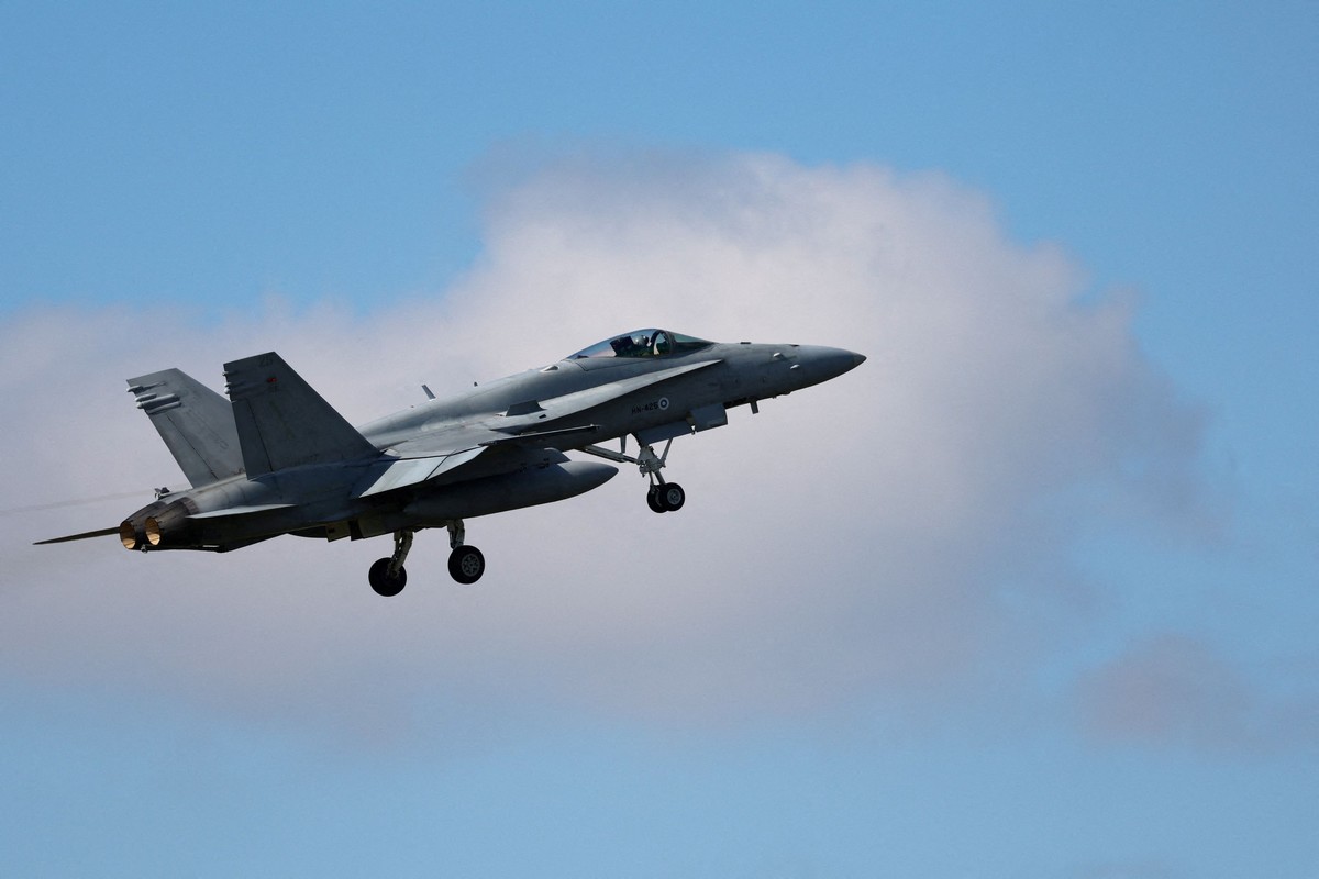 Ερυθρά θάλασσα: Μαχητικό F-18 έπεσε από το αεροπλανοφόρο Χάρι Τρούμαν Ερυθρά θάλασσα: Μαχητικό F-18 έπεσε από το αεροπλανοφόρο Χάρι Τρούμαν