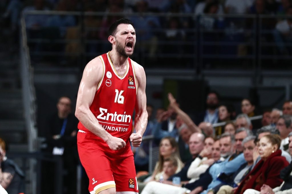 Ρεάλ Μαδρίτης – Ολυμπιακός 84-86: Βασιλιάς στη Μαδρίτη και τέταρτο σερί Final Four