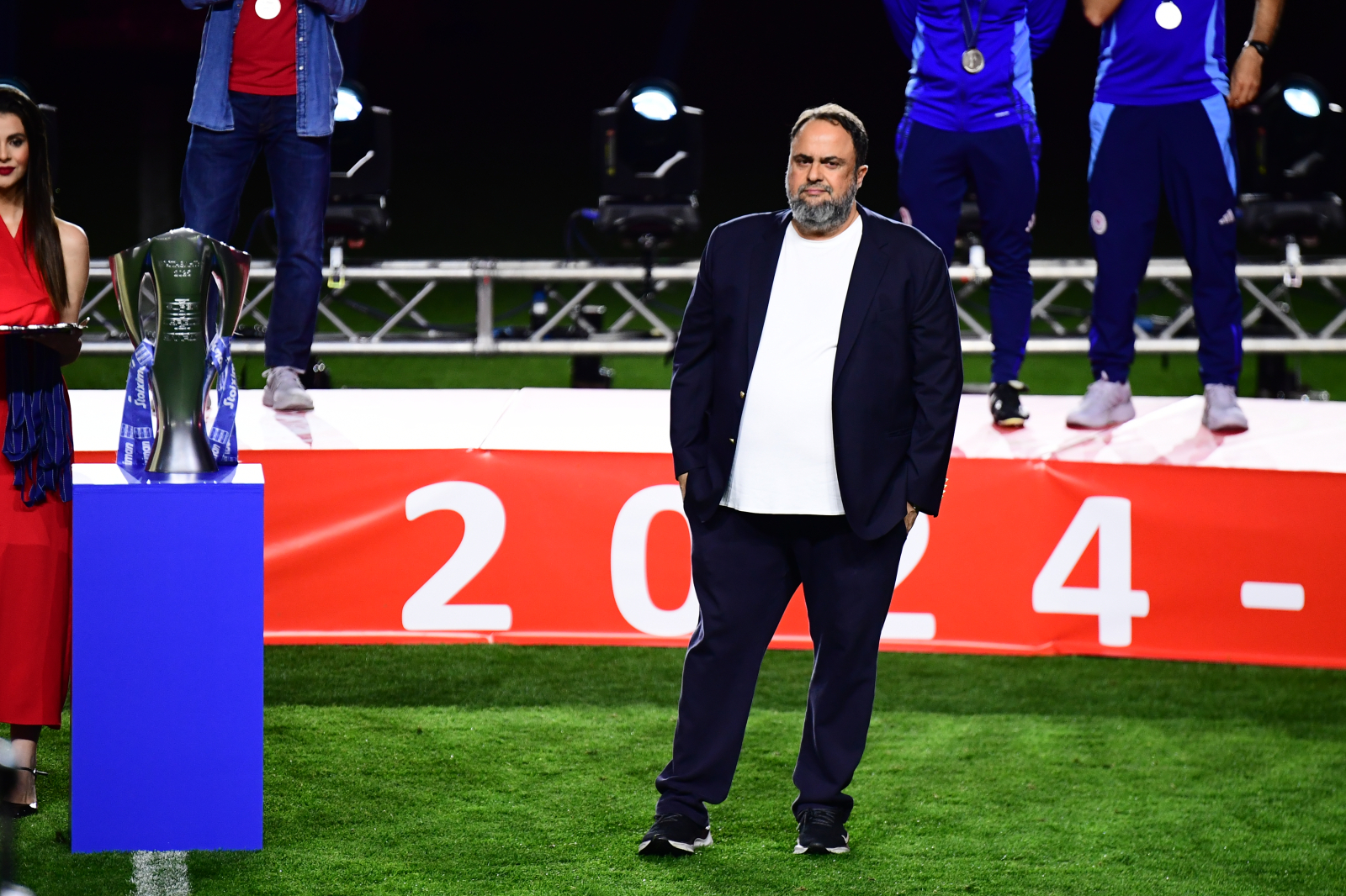 Βαγγέλης Μαρινάκης: «Μας αρέσουν τα δύσκολα, με όλους τους αντιπάλους τελειώνουμε όμορφα, τους κερδίζουμε»