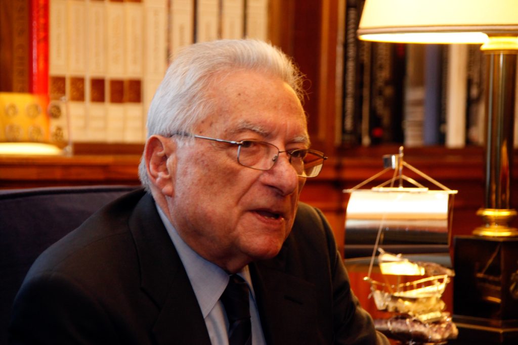 Ευάγγελος Βενιζέλος για Μολυβιάτη: «Συνέγραψε κρίσιμα κεφάλαια της σύγχρονης Ιστορίας»