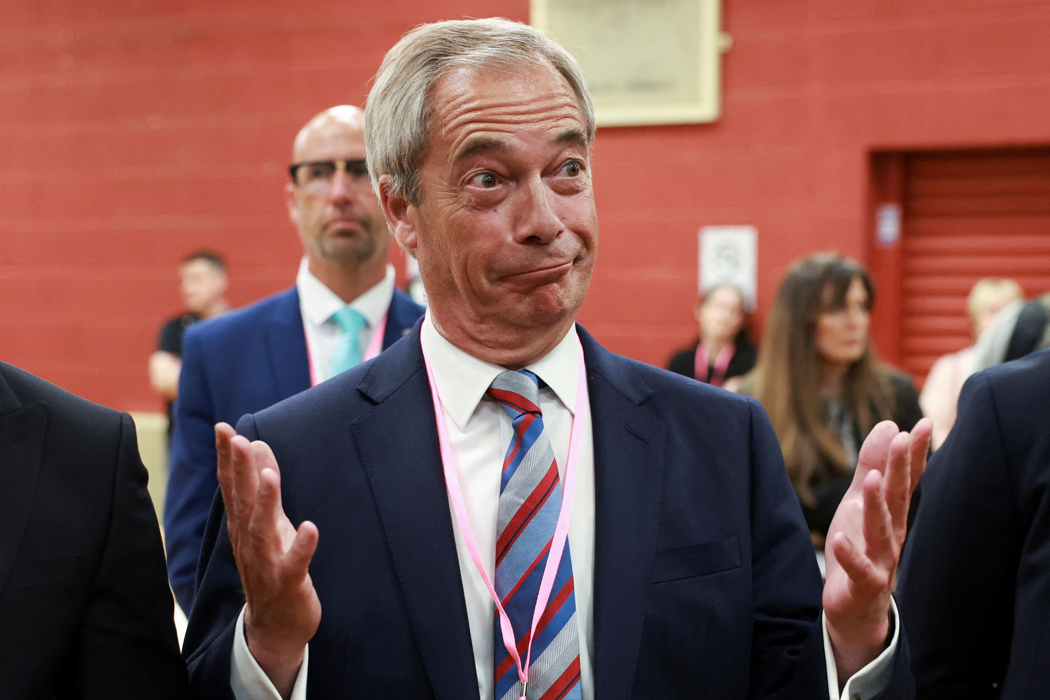 Η επιστροφή του Brexiter, Ν. Φάρατζ – Πώς ανατρέπει τον πολιτικό χάρτη της Βρετανίας