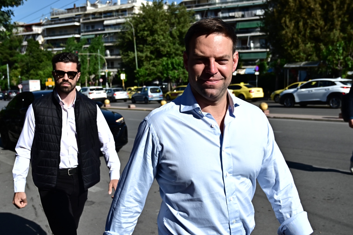 «Θα πέσει το δάκρυ… κορόμηλο»: Κασσελάκης σε Ευρωπαϊκή – Οικονομική Εισαγγελία για ακίνητο Αυγενάκη