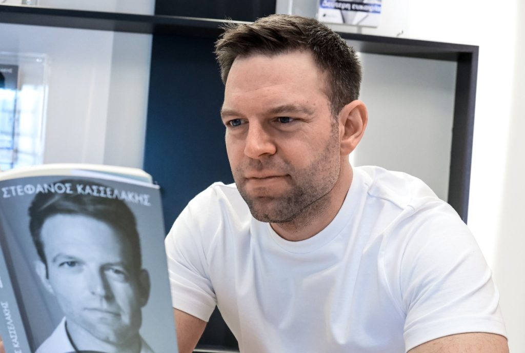 Πώς ο Κασσελάκης χώρεσε σε μια διετία ένα ψηφοδέλτιο Επικρατείας, δύο προεδρίες και μια καταδίκη