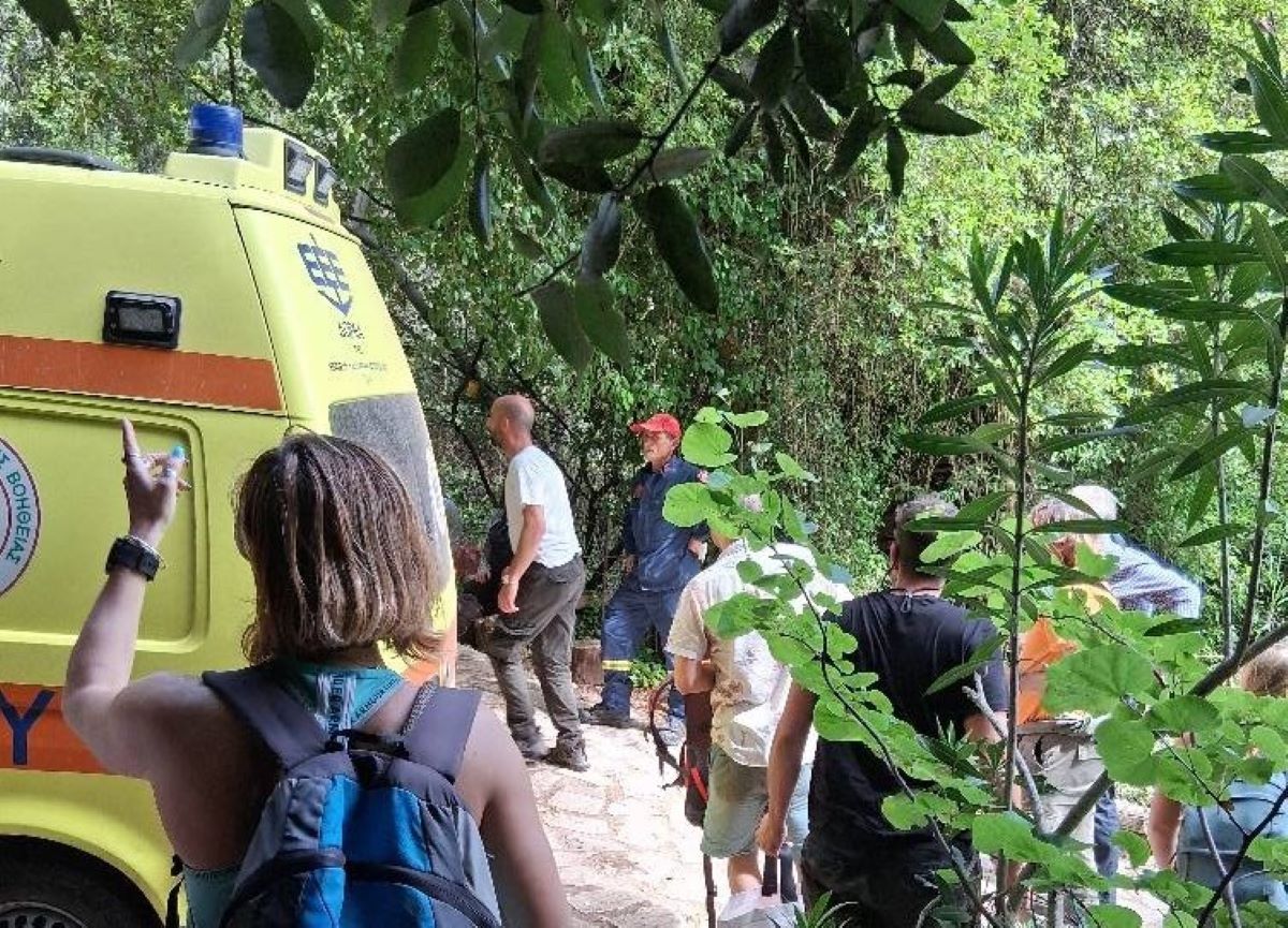 Ηλεία: Νεκρός ο 4χρονος που έπεσε σε χαράδρα με τον πατέρα του