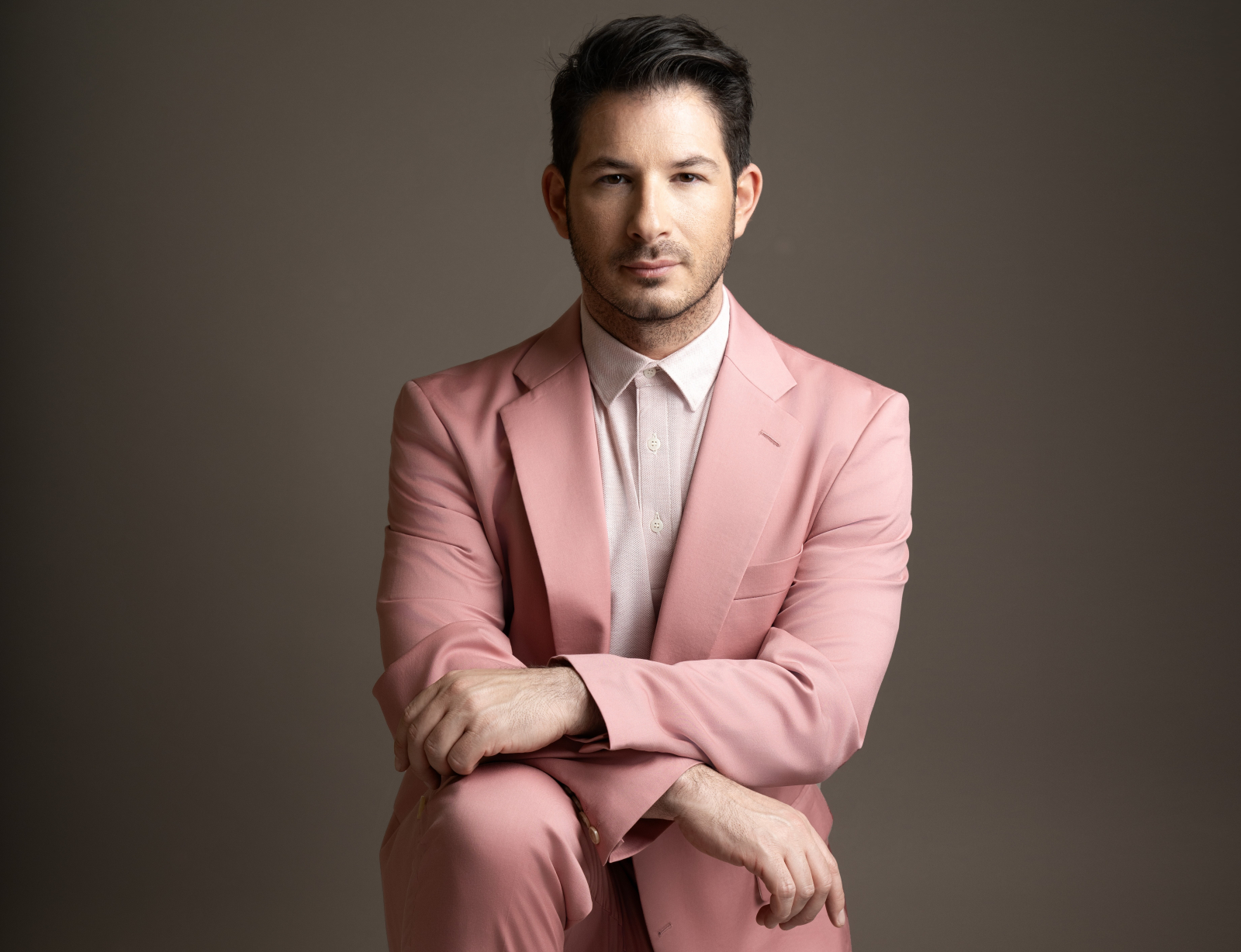 Γιώργος Περρής: «Αν δε μιλάμε για όσα έχουν σημασία, μικραίνει η ύπαρξή μας»