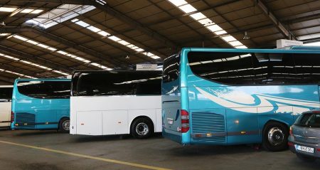 «Για την ασφάλεια σας οι αλλοδαποί ταξιδεύουν βράδυ» – Η καταγγελία Ηλιόπουλου για τα ΚΤΕΛ Κηφισού