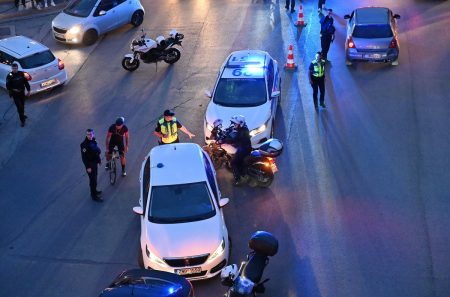 Τροχαίο στη Λούτσα: Υπό την επήρεια αλκοόλ ο οδηγός – Νέο βίντεο