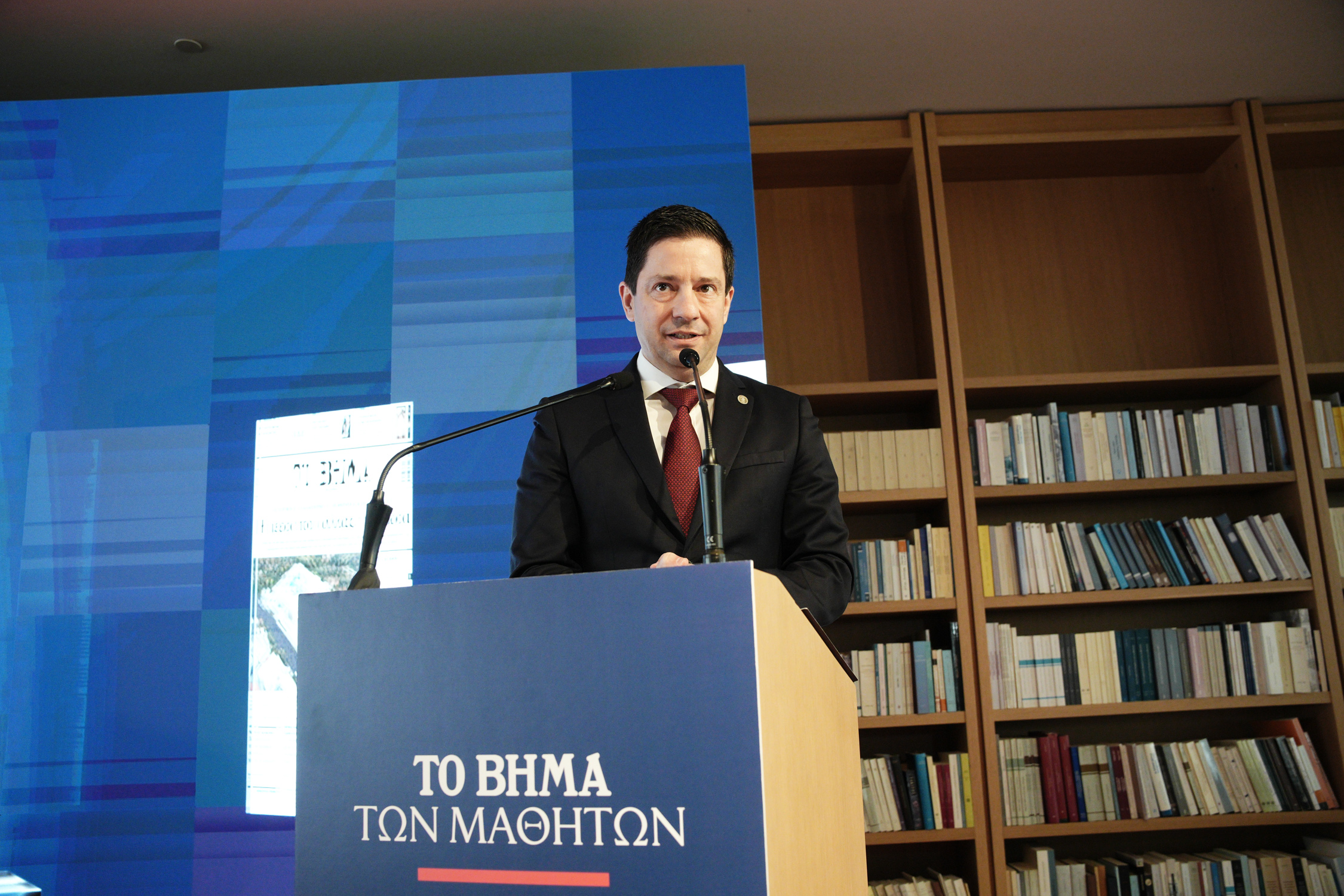 Γερ. Σιάσος: Η πρωτοβουλία του Βήματος δίνει χρόνο στη σκέψη