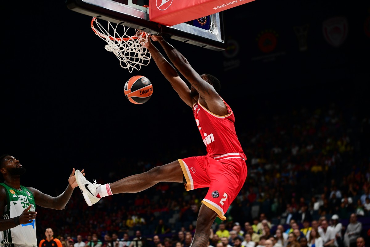 Final Four 2025, Ολυμπιακός – Παναθηναϊκός: Θέαμα από τους αιώνιους στο πρώτο ημίχρονο