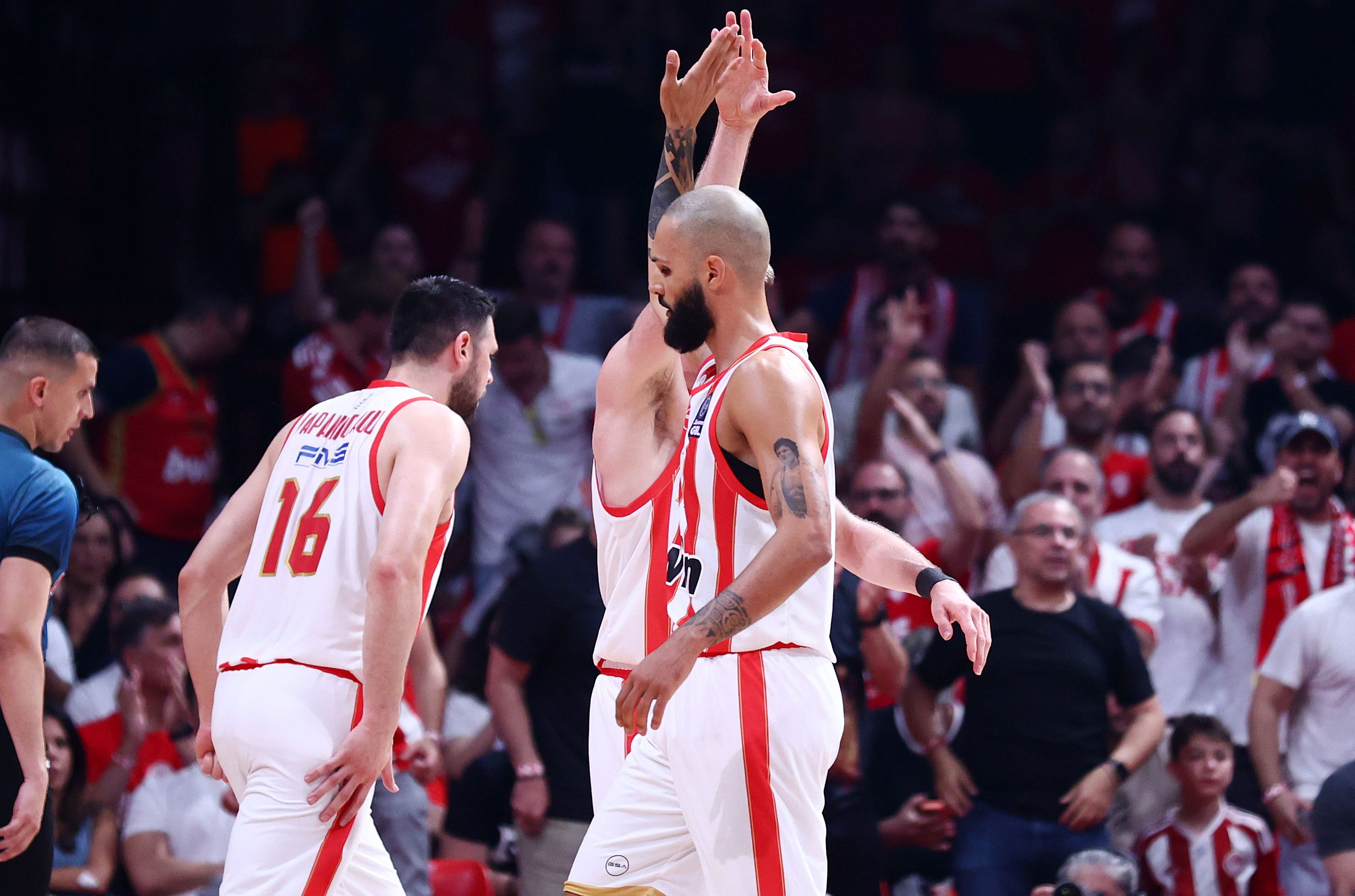 Ολυμπιακός – Παναθηναϊκός 91-83: Ισοφάρισαν σε 1-1 τη σειρά οι «ερυθρόλευκοι»