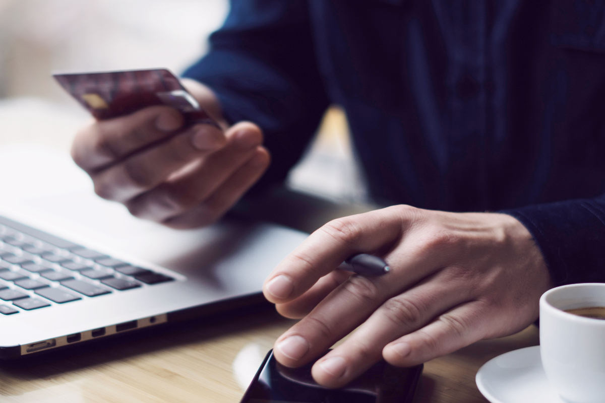 Πώς οι κάρτες μπορούν να γλιτώσουν από την απειλή των stablecoins