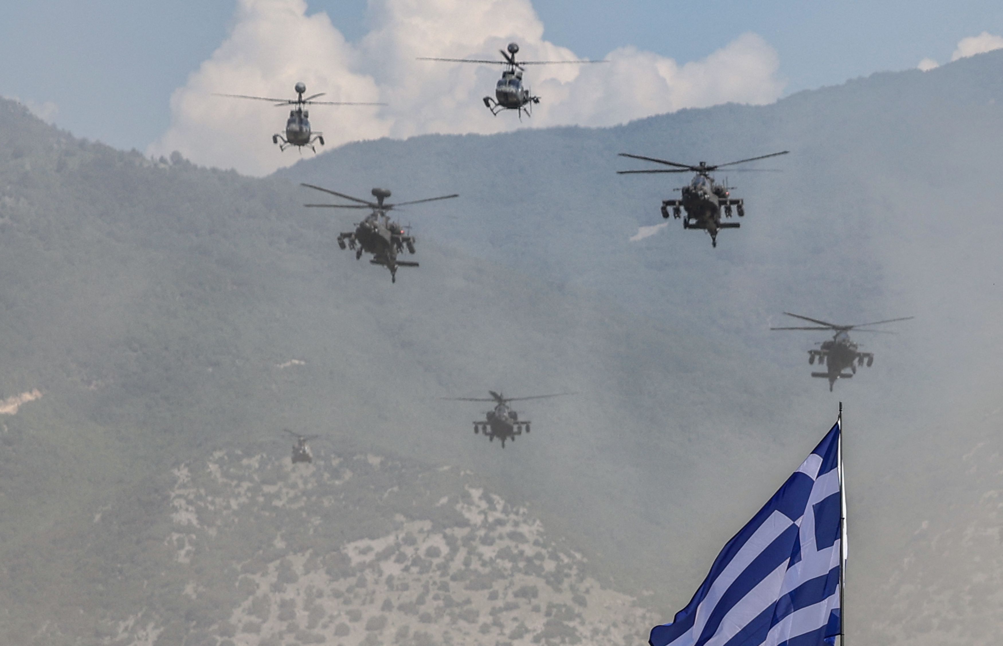 ΝΑΤΟ: Ο στόχος του 5%, οι διαφωνούντες και οι αντιαεροπορικές δυνατότητες