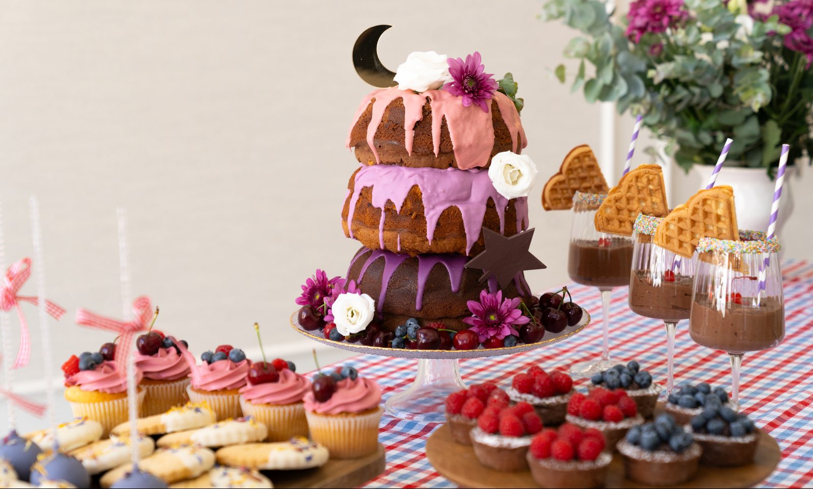 Τα πιο πολύχρωμα γλυκά για ένα αξέχαστο πάρτι!