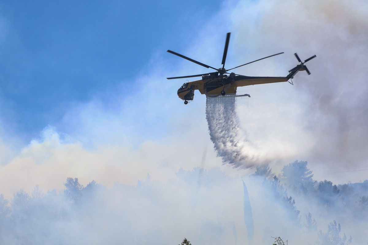 Φωτιά τώρα στο Κάτω Σχολάρι Θεσσαλονίκης