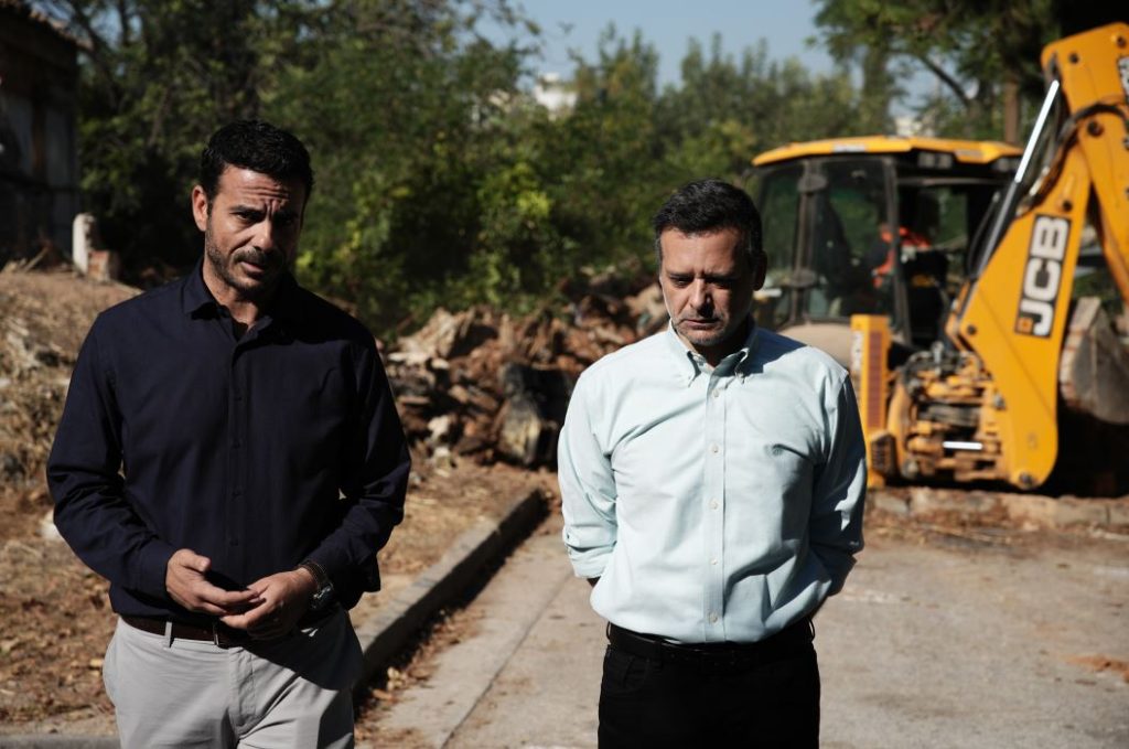 Αθήνα: Συνεχίζεται η κατεδάφιση επικίνδυνων κτιρίων σε 21 περιοχές
